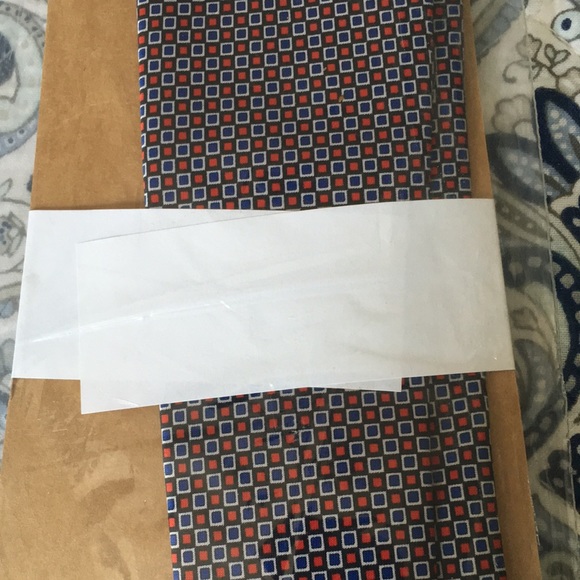 CHECKERBOARD NECKTIE - Picture 5 of 5